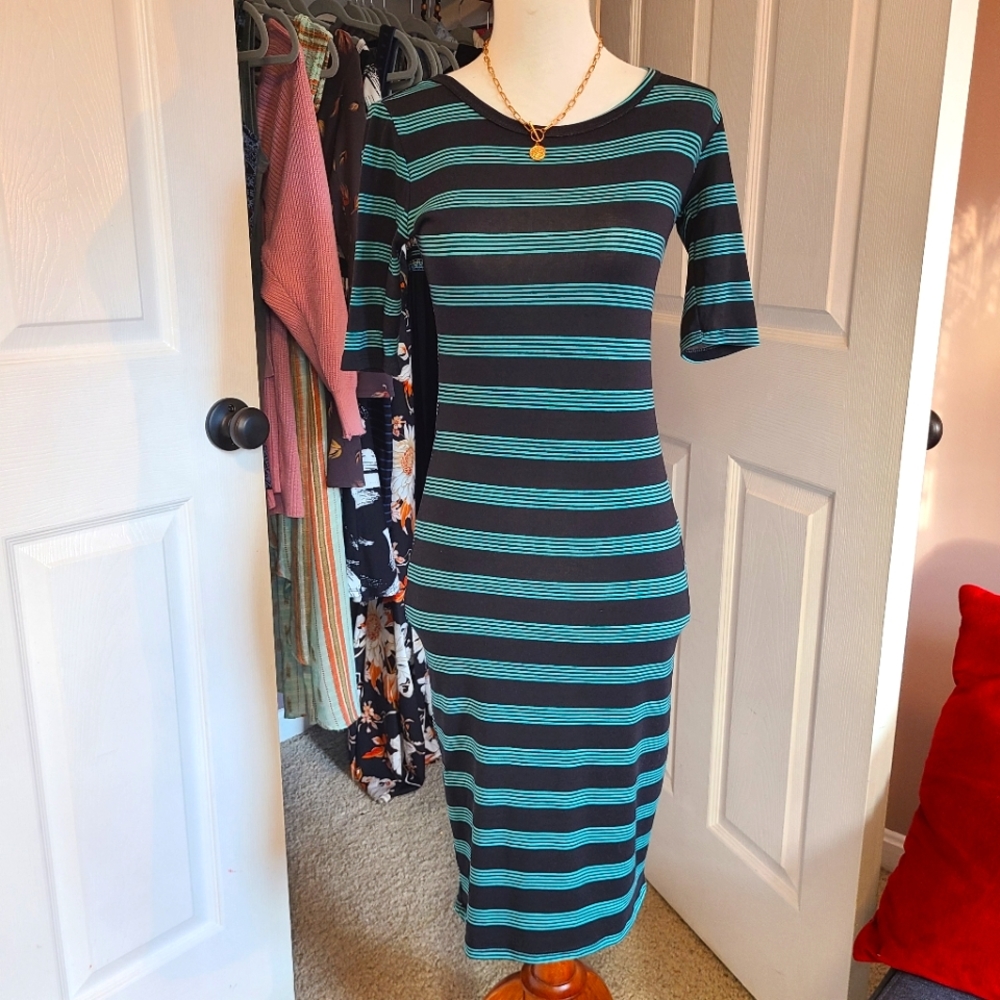 LuLaRoe Julia Dress